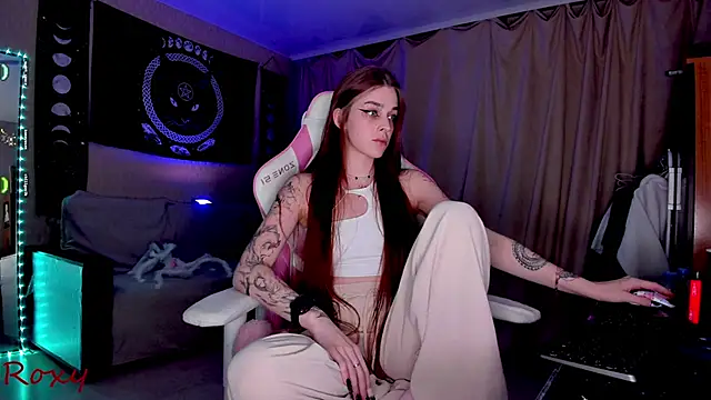 wet dream  online show from December 8, 11:08 pm