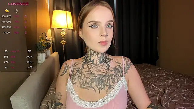 Snapshot of ATOMIC-KETCHUP chatting on January 13, 6:16 am ATOMIC-KETCHUP online show from January 13, 6:16 am