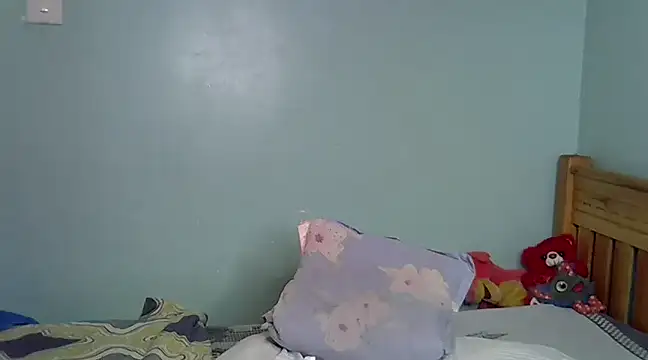 Snapshot of Enkarxx chatting on February 28, 1:47 am Enkarxx online show from February 28, 1:47 am