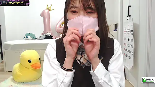 SUZU  online show from January 26, 12:11 pm