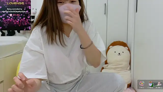 SUZU  online show from February 24, 12:16 pm