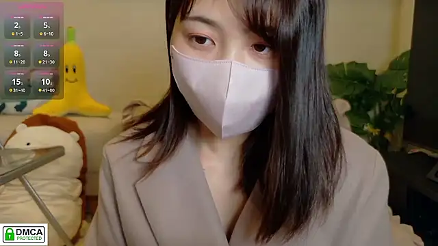 Snapshot of SUZU_ chatting on February 28, 10:05 am SUZU online show from February 28, 10:05 am