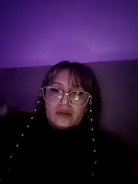 Snapshot of naughtymilfT chatting on February 22, 5:46 pm naughtymilfT online show from February 22, 5:46 pm
