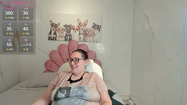 NiickyJones online show from February 1, 11:14 pm