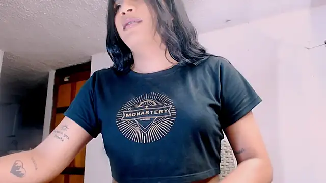 Snapshot of cata_smallcock_ chatting on February 4, 6:36 am cata smallcock online show from February 4, 6:36 am