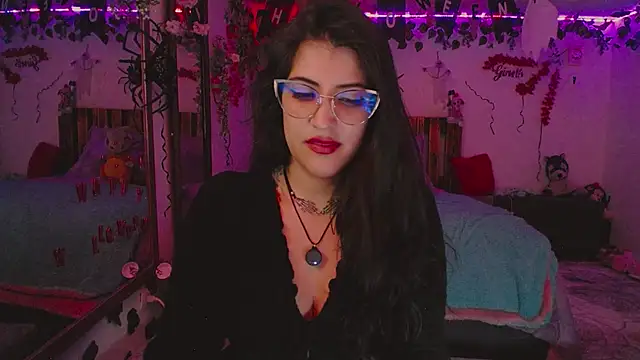 Snapshot of azahar__ziiz chatting on October 30, 12:56 am azahar ziiz online show from October 30, 12:56 am