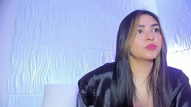 Snapshot of Abby__colins chatting on November 11, 2:06 pm Abby colins online show from November 11, 2:06 pm