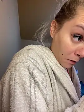 Snapshot of Tasty_Shape chatting on November 13, 9:08 am Tasty Shape online show from November 13, 9:08 am