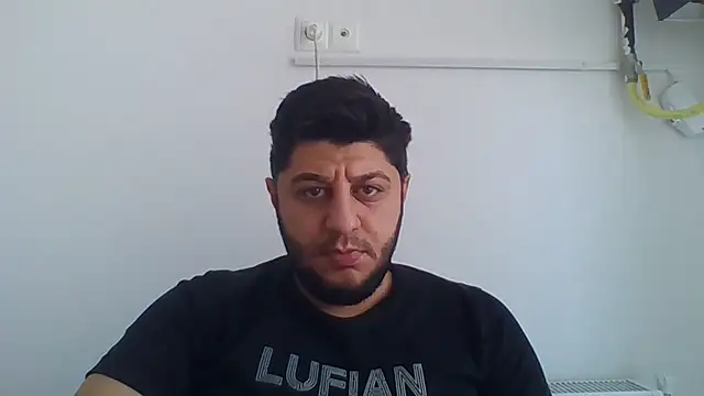 Snapshot of erkekkkadam chatting on February 27, 5:13 am erkekkkadam online show from February 27, 5:13 am