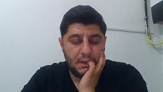 Snapshot of erkekkkadam chatting on October 11, 11:58 pm erkekkkadam online show from October 11, 11:58 pm