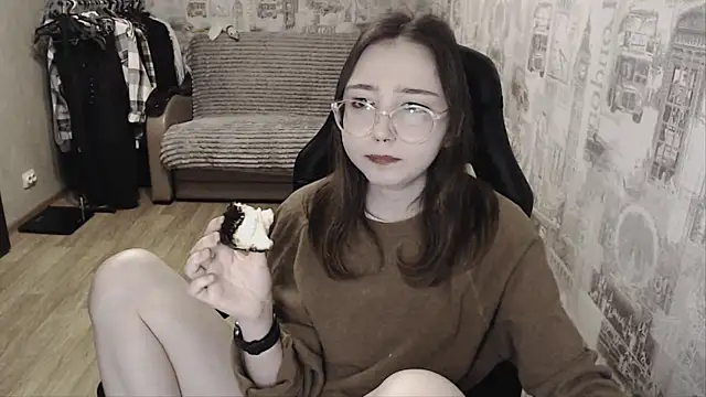 AmeliaKamishiro online show from January 27, 5:15 pm