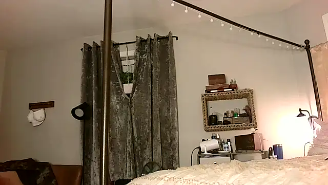 MnM4ever online show from February 2, 4:33 am