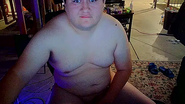 Snapshot of G__u__y chatting on October 6, 2:03 pm G u y online show from October 6, 2:03 pm