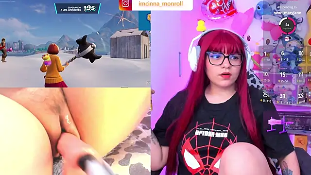 Snapshot of cinna_monroll chatting on November 17, 8:58 pm cinna monroll online show from November 17, 8:58 pm