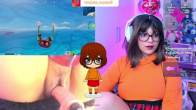 Snapshot of cinna_monroll chatting on December 5, 3:59 am cinna monroll online show from December 5, 3:59 am