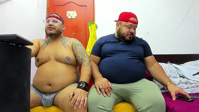 Latino bigcock online show from October 10, 10:53 pm