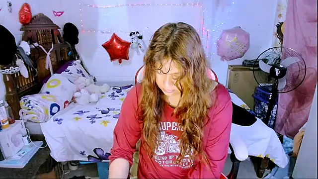 Snapshot of SofiaOlivares chatting on November 24, 10:15 am SofiaOlivares online show from November 24, 10:15 am