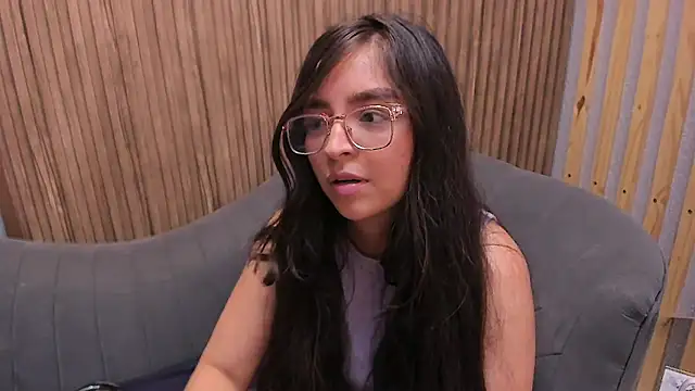 Eva Macalliter online show from February 9, 9:37 am