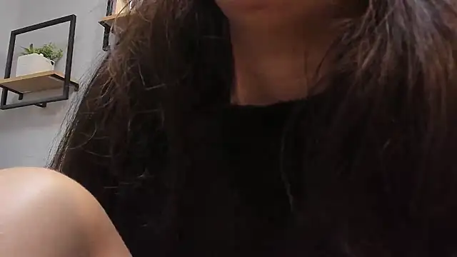 Eva Macalliter online show from March 16, 3:47 am