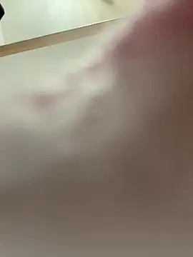 Snapshot of blacktourmaline- chatting on December 2, 10:01 pm blacktourmaline- online show from December 2, 10:01 pm