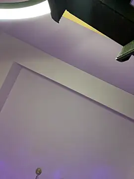 Snapshot of blacktourmaline- chatting on March 4, 8:27 pm blacktourmaline- online show from March 4, 8:27 pm