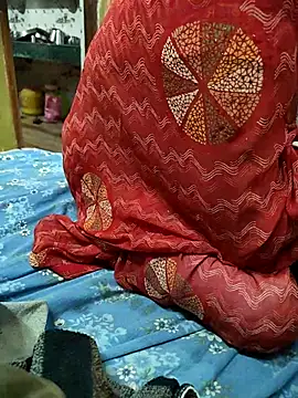 COUPLLE VILLAGE online show from February 6, 11:19 pm