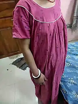 COUPLLE VILLAGE online show from March 22, 3:10 am