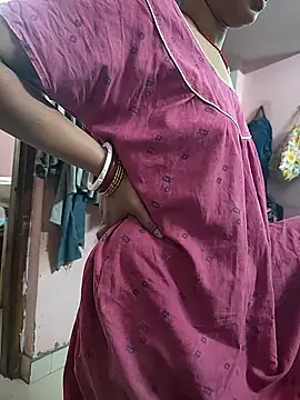 COUPLLE VILLAGE online show from April 9, 3:17 am