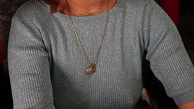 Snapshot of -AyeshaSinghania- chatting on January 29, 12:24 pm -AyeshaSinghania- online show from January 29, 12:24 pm