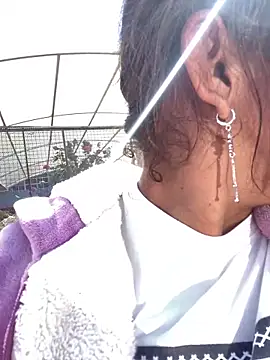 Snapshot of daleska_ayala_1 chatting on January 20, 2:46 pm daleska ayala 1 online show from January 20, 2:46 pm