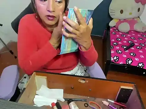 Snapshot of daleska_ayala_1 chatting on November 8, 4:29 pm daleska ayala 1 online show from November 8, 4:29 pm