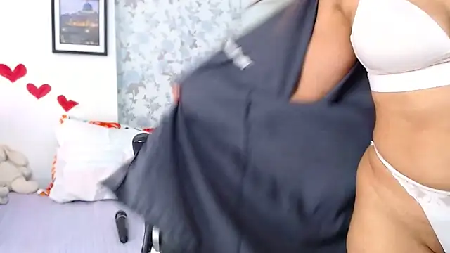 Snapshot of vanessa_cute1 chatting on March 13, 3:17 pm vanessa cute1 online show from March 13, 3:17 pm