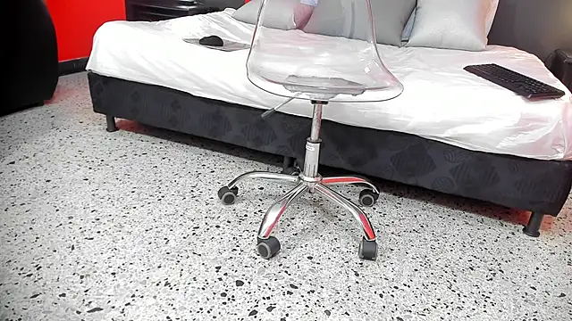 Snapshot of Thiagogomez chatting on February 22, 12:29 pm Thiagogomez online show from February 22, 12:29 pm