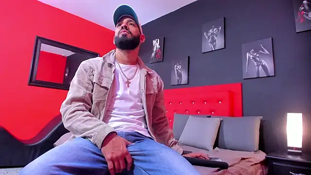 Snapshot of Thiagogomez chatting on November 5, 12:38 pm Thiagogomez online show from November 5, 12:38 pm