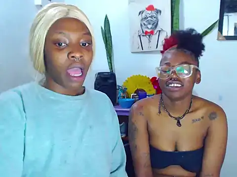 Snapshot of The_wickles_4443 chatting on January 24, 12:31 am The wickles 4443 online show from January 24, 12:31 am