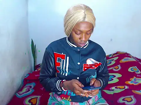 Snapshot of The_wickles_4443 chatting on March 4, 10:27 pm The wickles 4443 online show from March 4, 10:27 pm