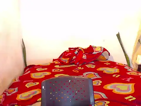 Snapshot of The_wickles_4443 chatting on March 13, 9:05 pm The wickles 4443 online show from March 13, 9:05 pm