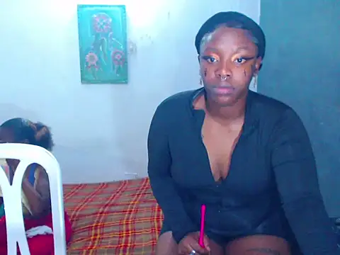 Snapshot of The_wickles_4443 chatting on September 11, 2:39 pm The wickles 4443 online show from September 11, 2:39 pm