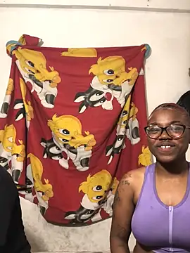 Snapshot of The_wickles_4443 chatting on November 26, 3:40 am The wickles 4443 online show from November 26, 3:40 am