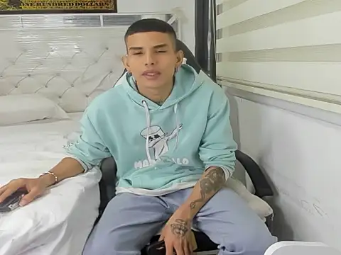 hot king20 online show from February 9, 4:46 am