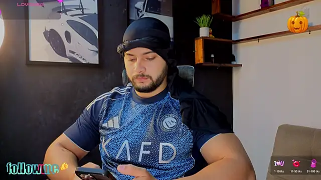 Snapshot of Andrew_Brown chatting on November 3, 5:03 pm Andrew Brown online show from November 3, 5:03 pm