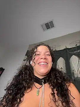 Bigbuttbrooklynn online show from February 3, 8:24 am