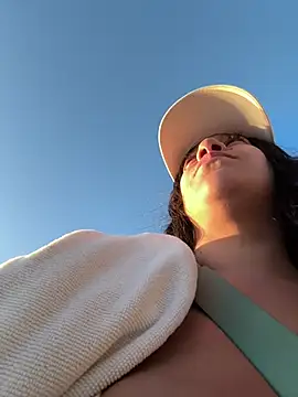 Bigbuttbrooklynn online show from March 20, 1:35 am