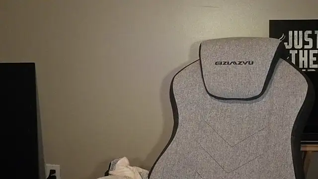 Hydro-Blastz online show from January 13, 10:59 pm