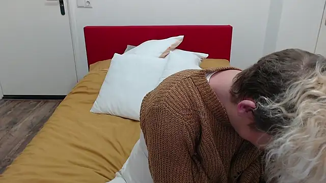 cumfun online show from February 27, 10:09 pm