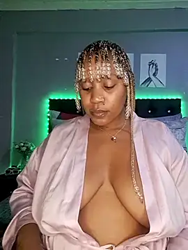 Toya P online show from March 20, 7:25 pm