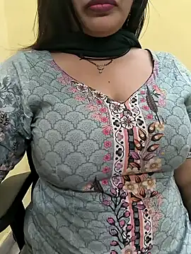 lovely zara online show from December 11, 8:26 am