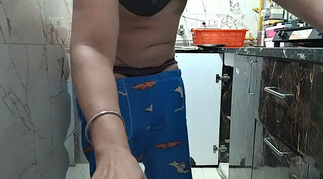 bhabhisexxy 880 online show from February 14, 1:45 am