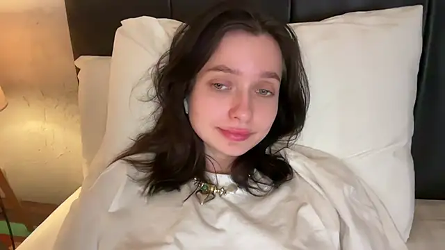 Snapshot of _liatris_ chatting on January 10, 4:51 pm liatris online show from January 10, 4:51 pm