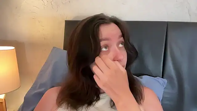 Snapshot of _liatris_ chatting on February 22, 10:51 am liatris online show from February 22, 10:51 am